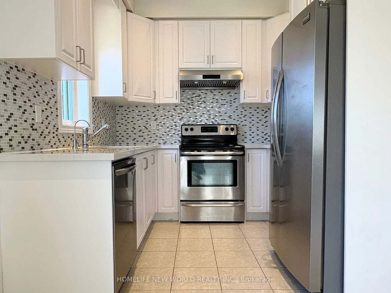 26, Roy Grove, Greensborough, Markham