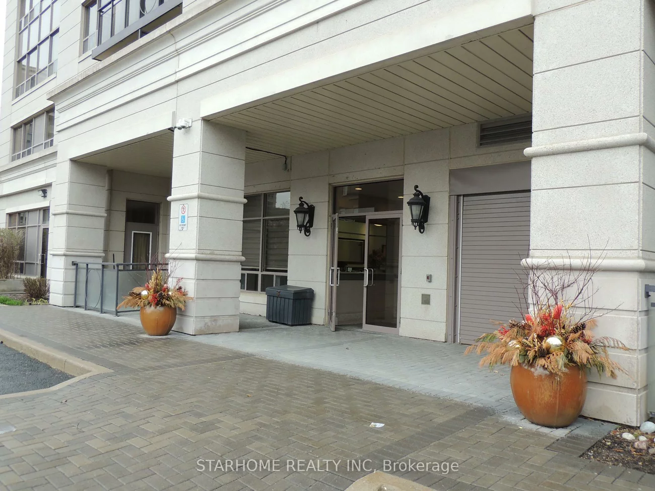 51, Saddlecreek, Commerce Valley, Markham