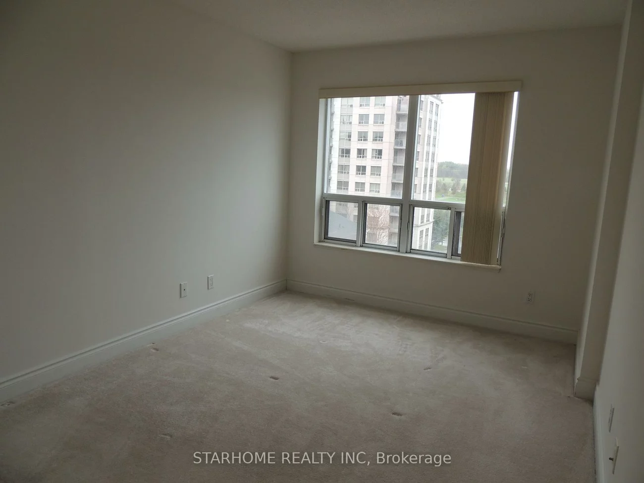 51, Saddlecreek, Commerce Valley, Markham