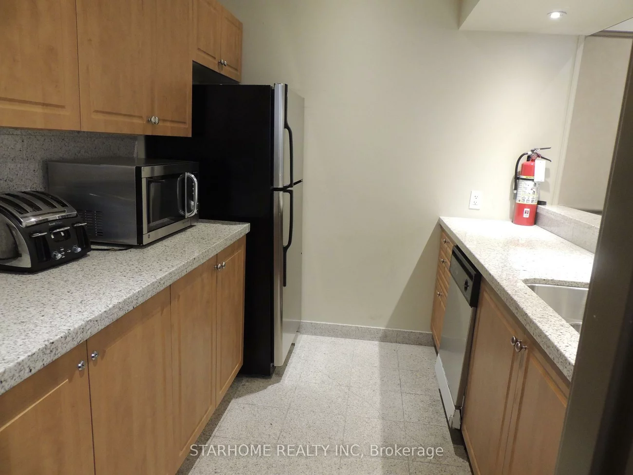 51, Saddlecreek, Commerce Valley, Markham