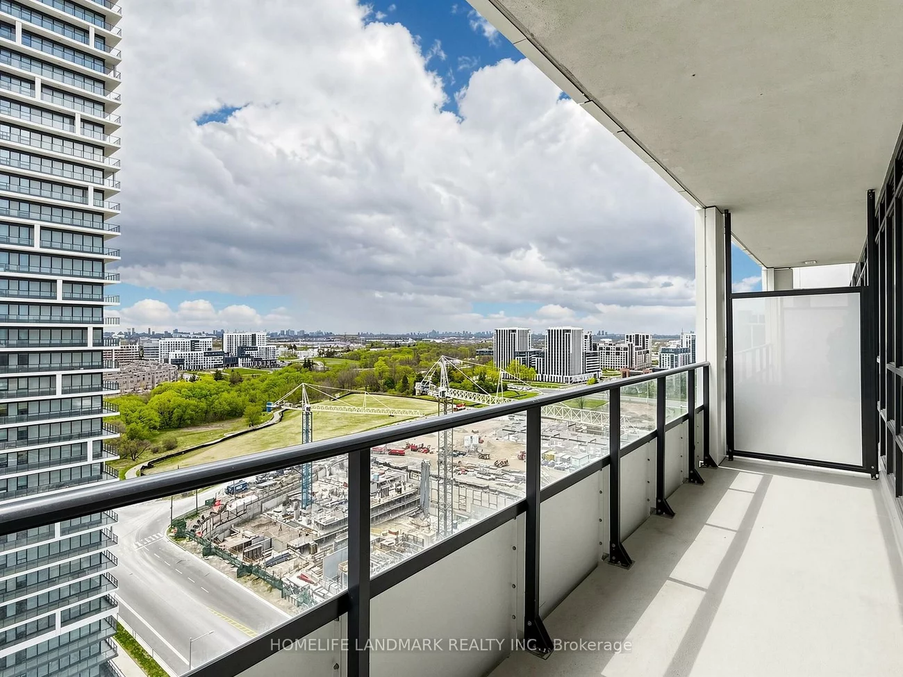 38, Water Walk, Unionville, Markham