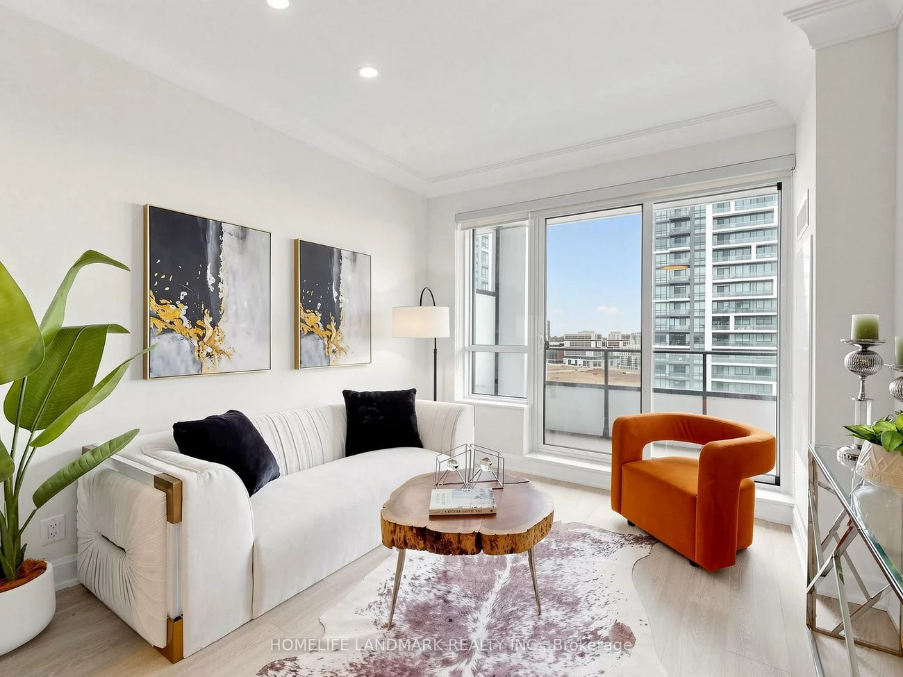 38, Water Walk, Unionville, Markham
