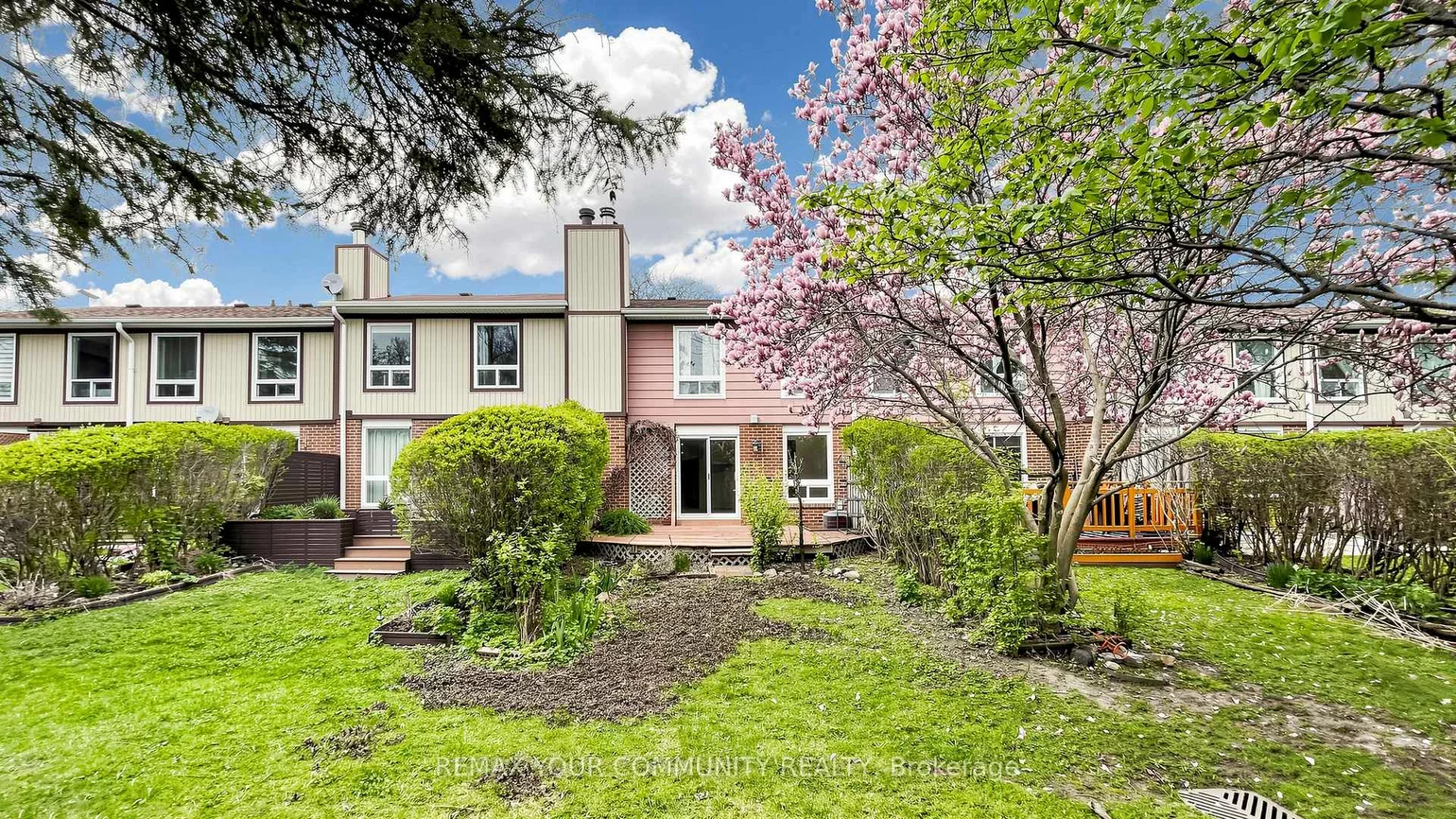 57, Kindale, Royal Orchard, Markham