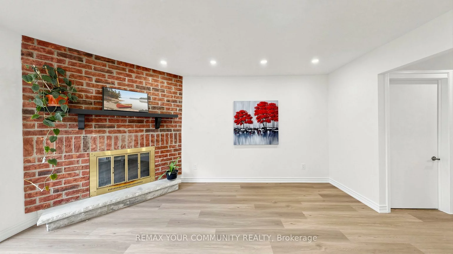 57, Kindale, Royal Orchard, Markham
