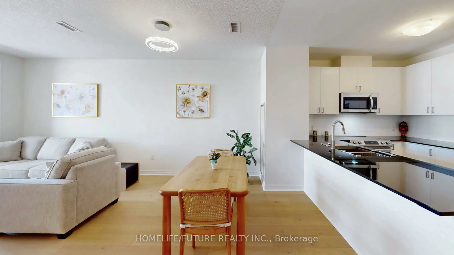 39, New Delhi, Cedarwood, Markham