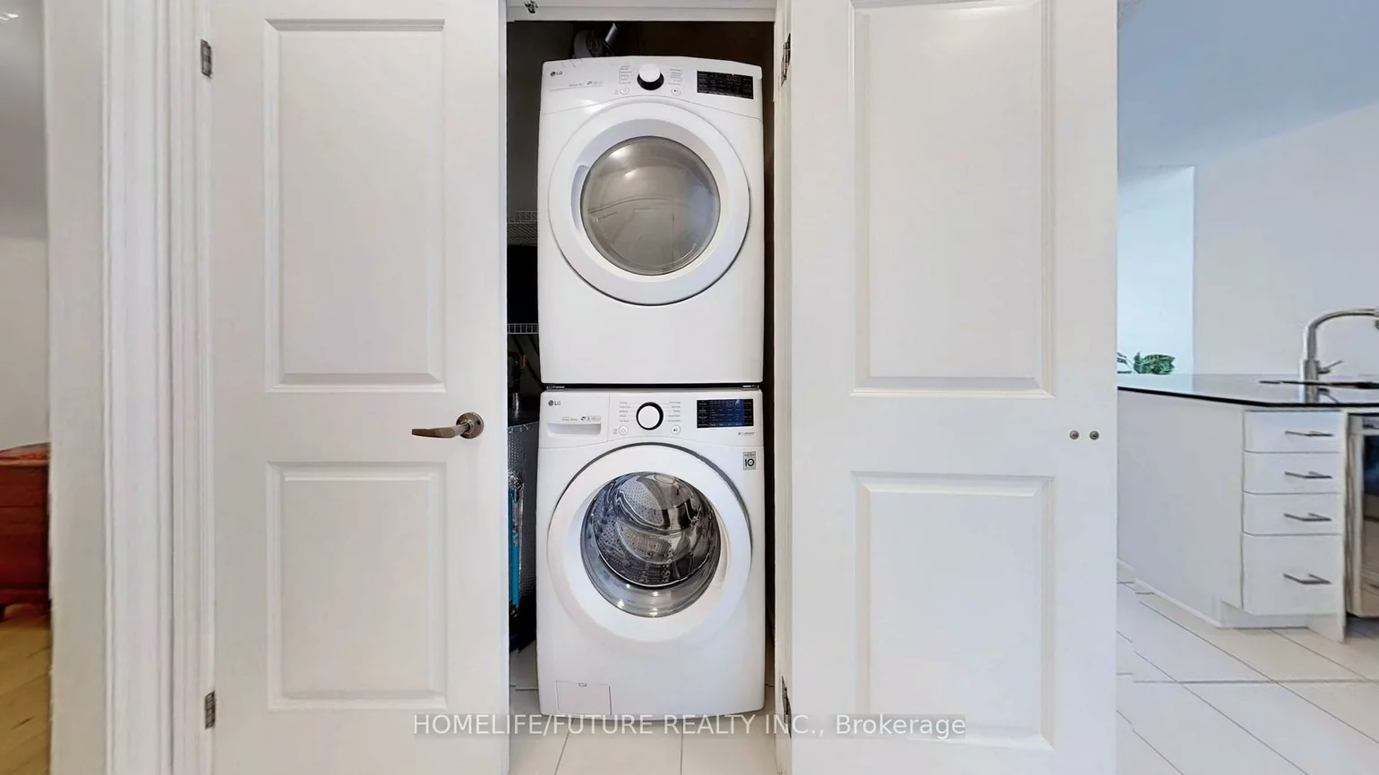39, New Delhi, Cedarwood, Markham