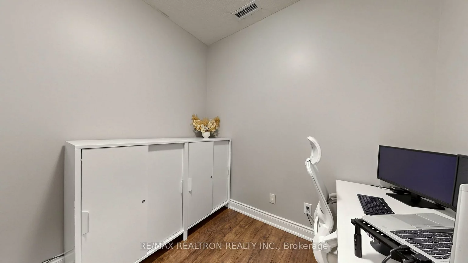 277, South Park, Commerce Valley, Markham