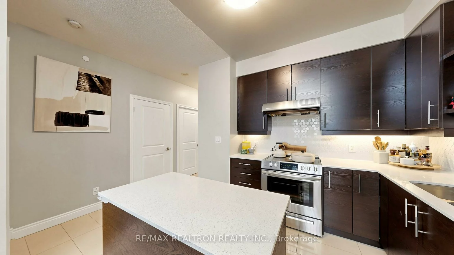 277, South Park, Commerce Valley, Markham