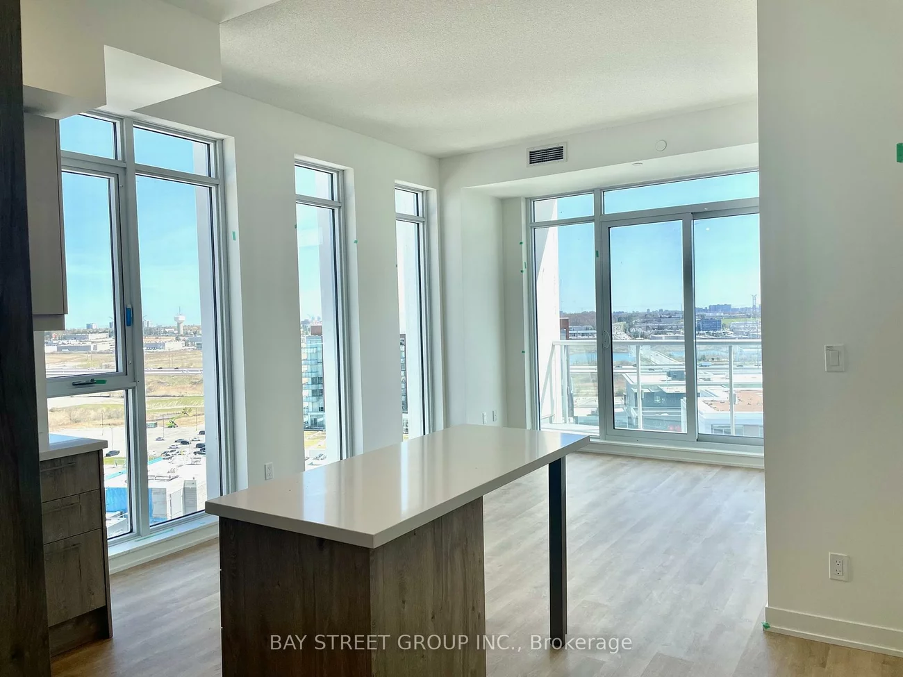 292, Verdale Crossing, Unionville, Markham