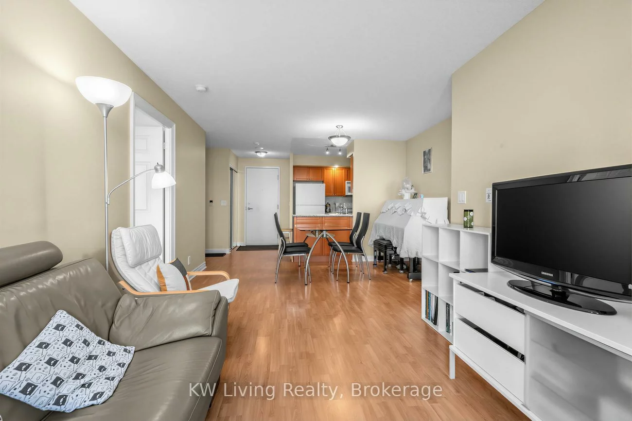 33, Cox, Unionville, Markham
