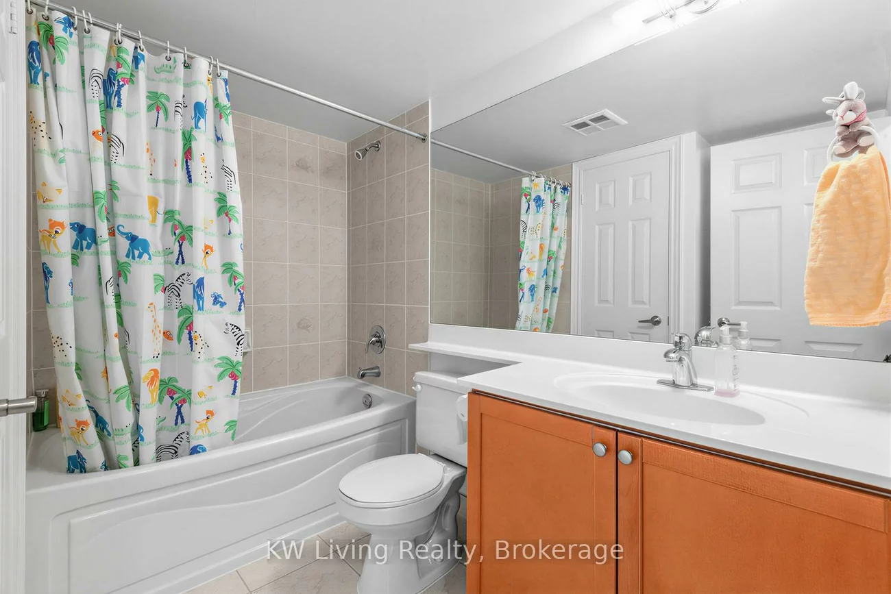 33, Cox, Unionville, Markham