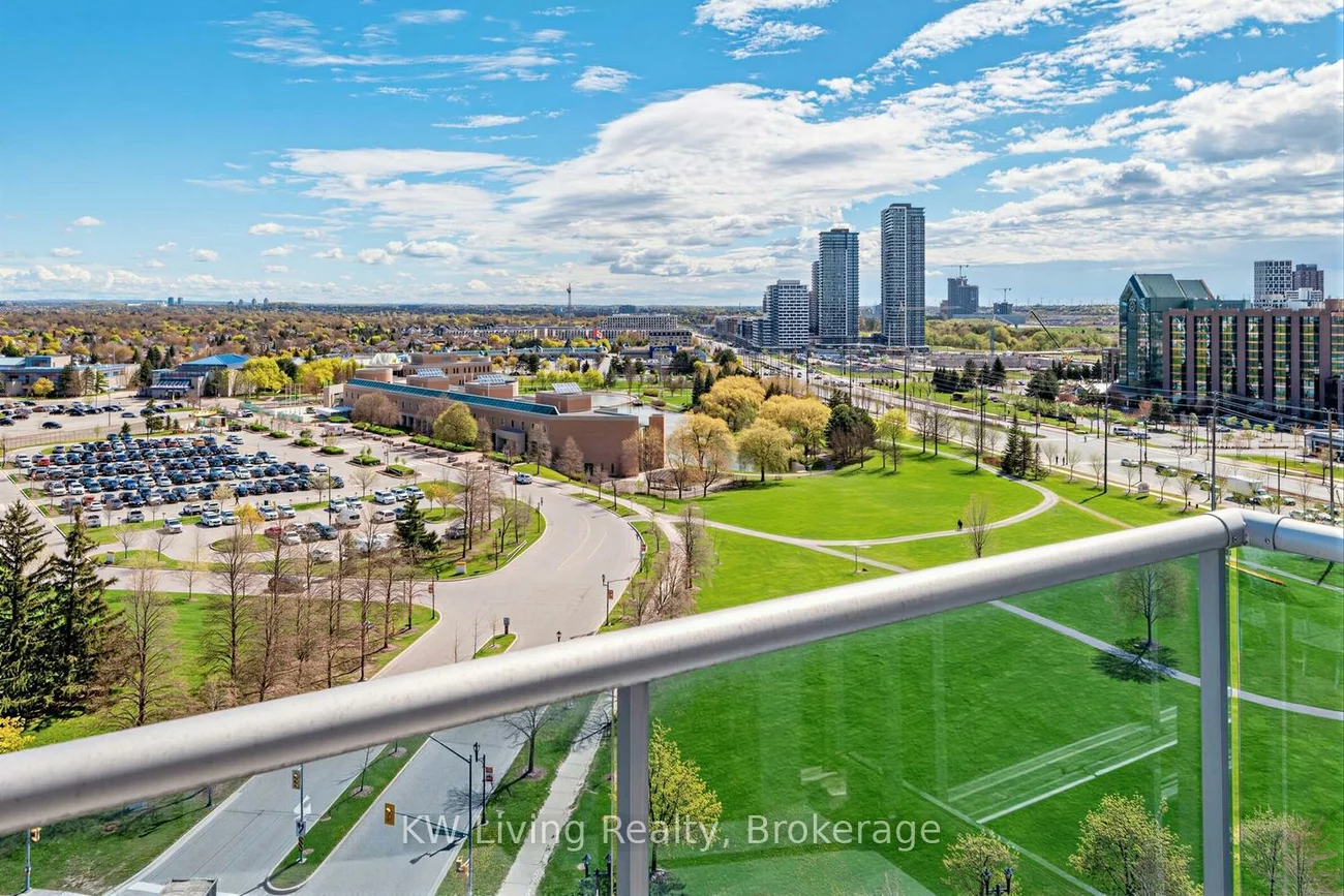 33, Cox, Unionville, Markham