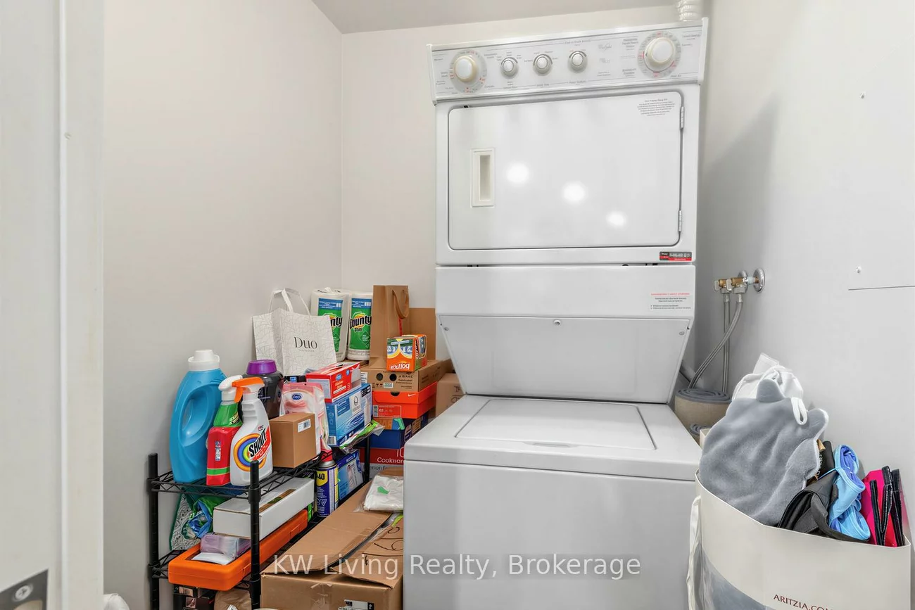 33, Cox, Unionville, Markham