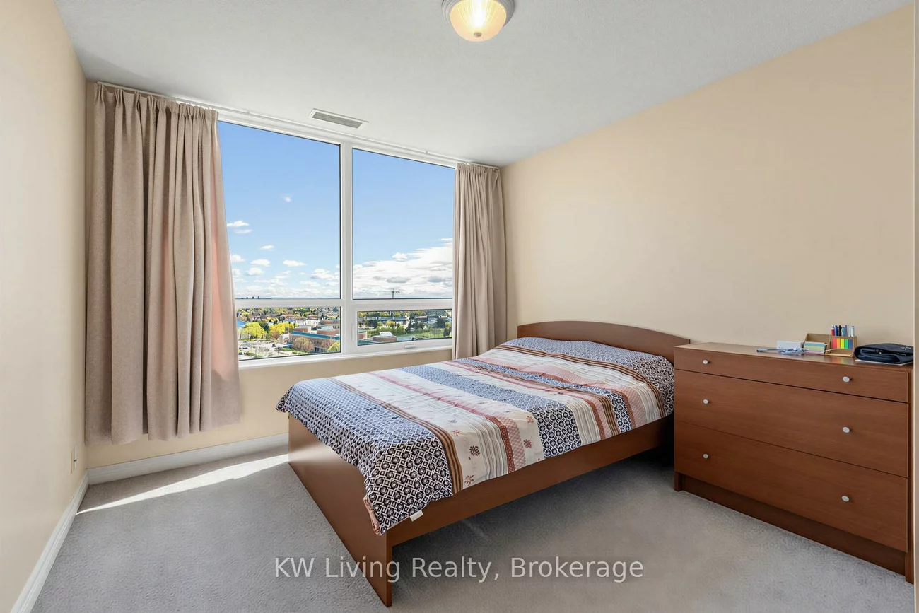 33, Cox, Unionville, Markham