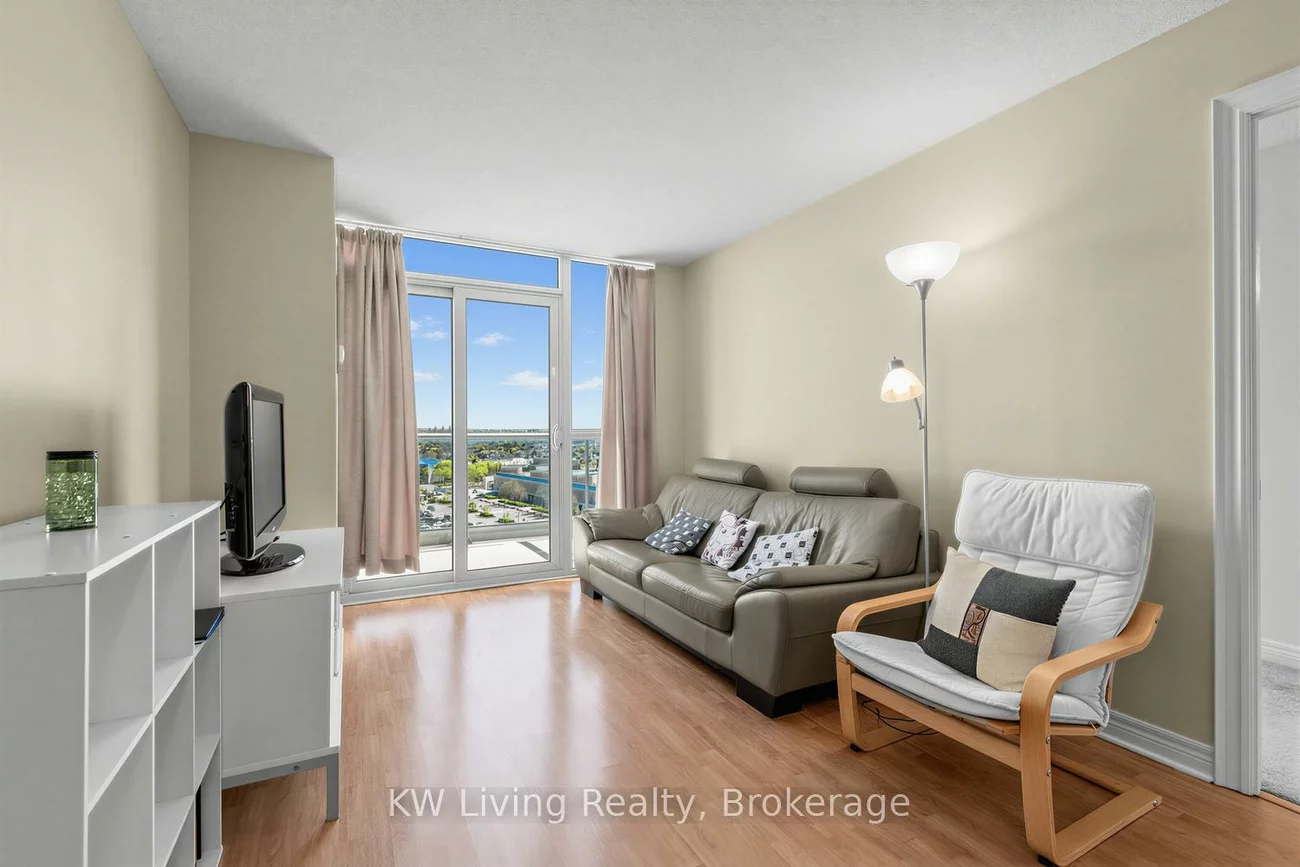 33, Cox, Unionville, Markham