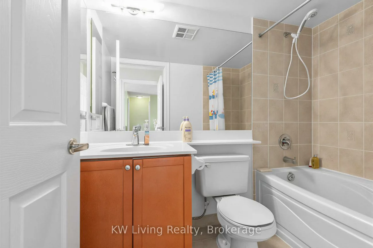 33, Cox, Unionville, Markham
