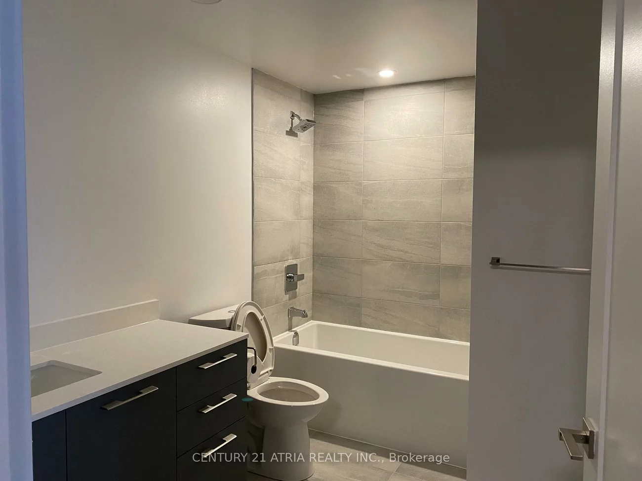 18, Water Walk, Unionville, Markham