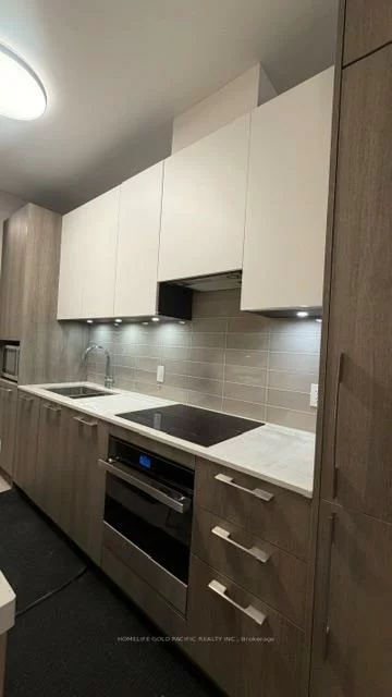38, Water Walk, Unionville, Markham