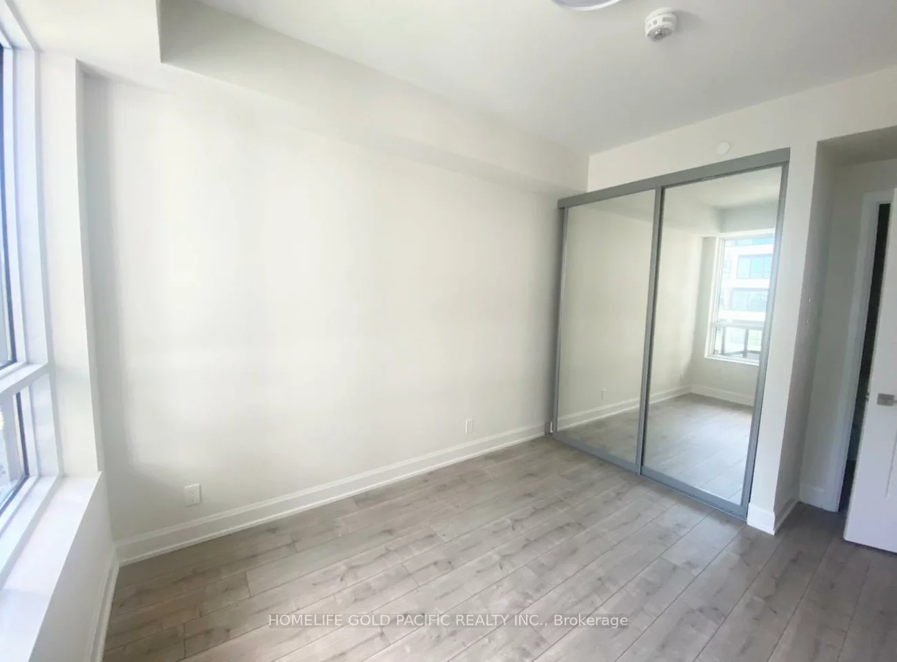 38, Water Walk, Unionville, Markham