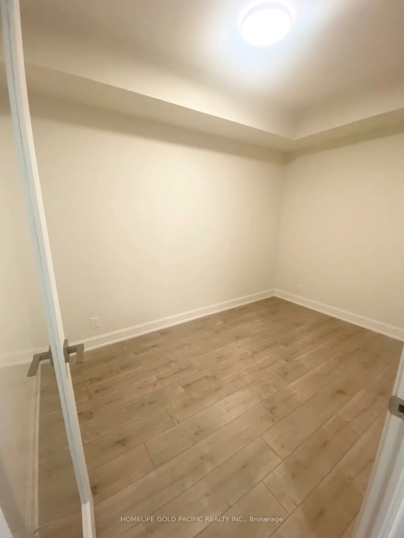 38, Water Walk, Unionville, Markham