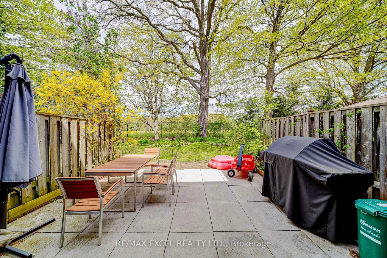 38, Stately, Thornhill, Markham