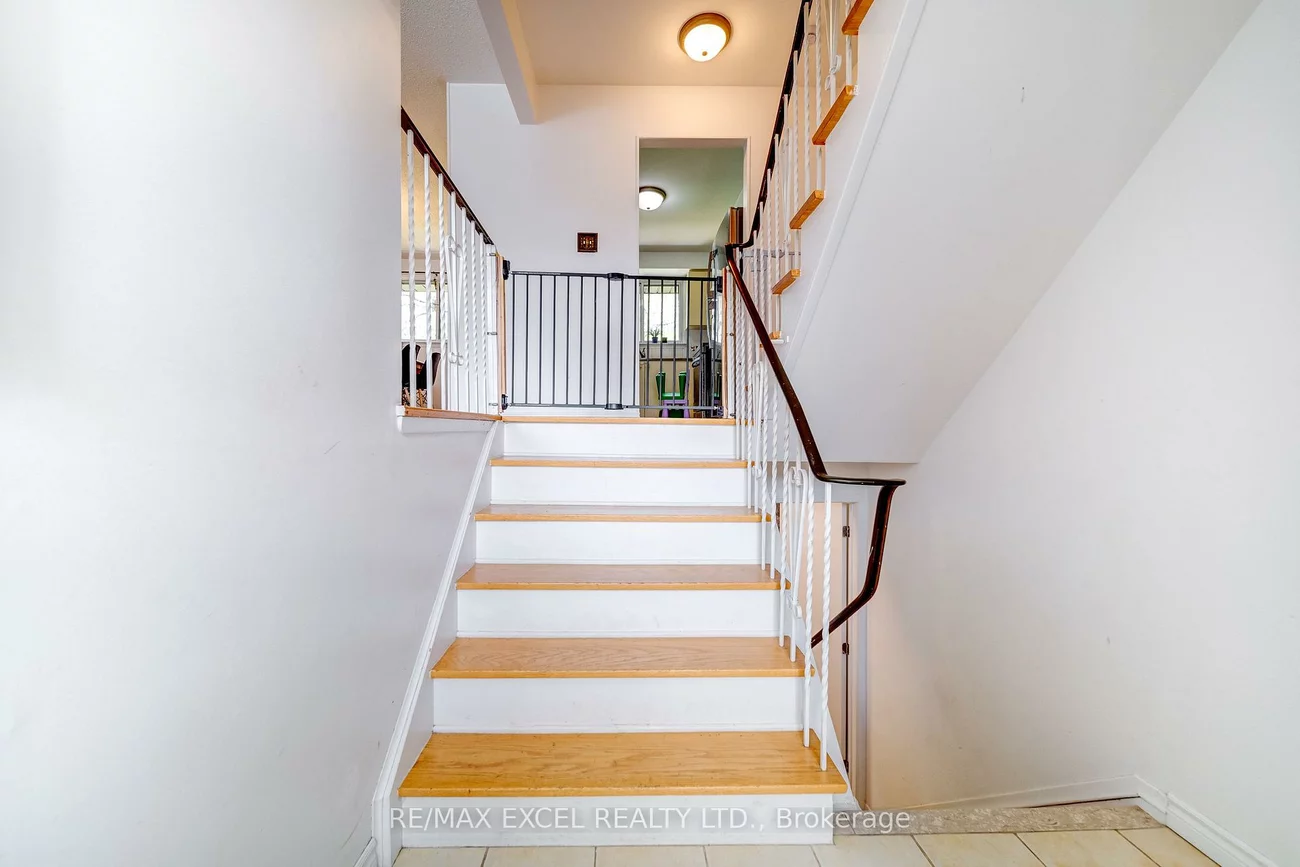 38, Stately, Thornhill, Markham