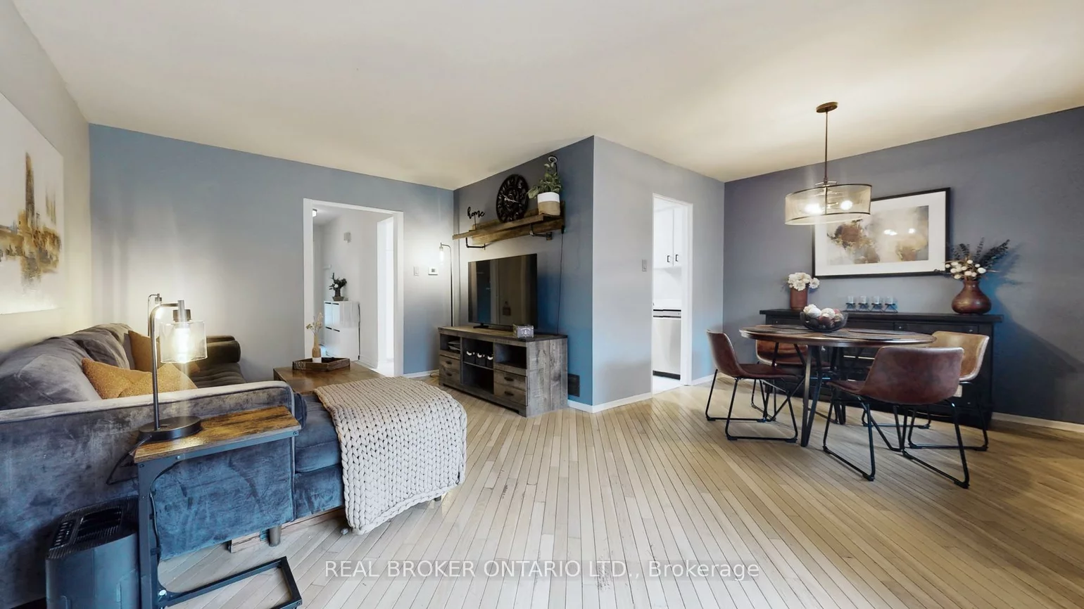 12, Woodglen, Unionville, Markham