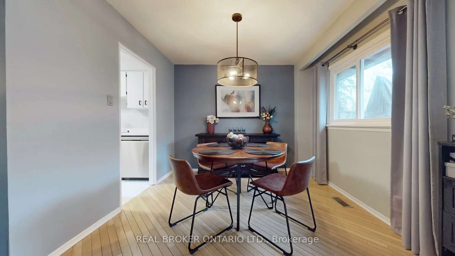 12, Woodglen, Unionville, Markham