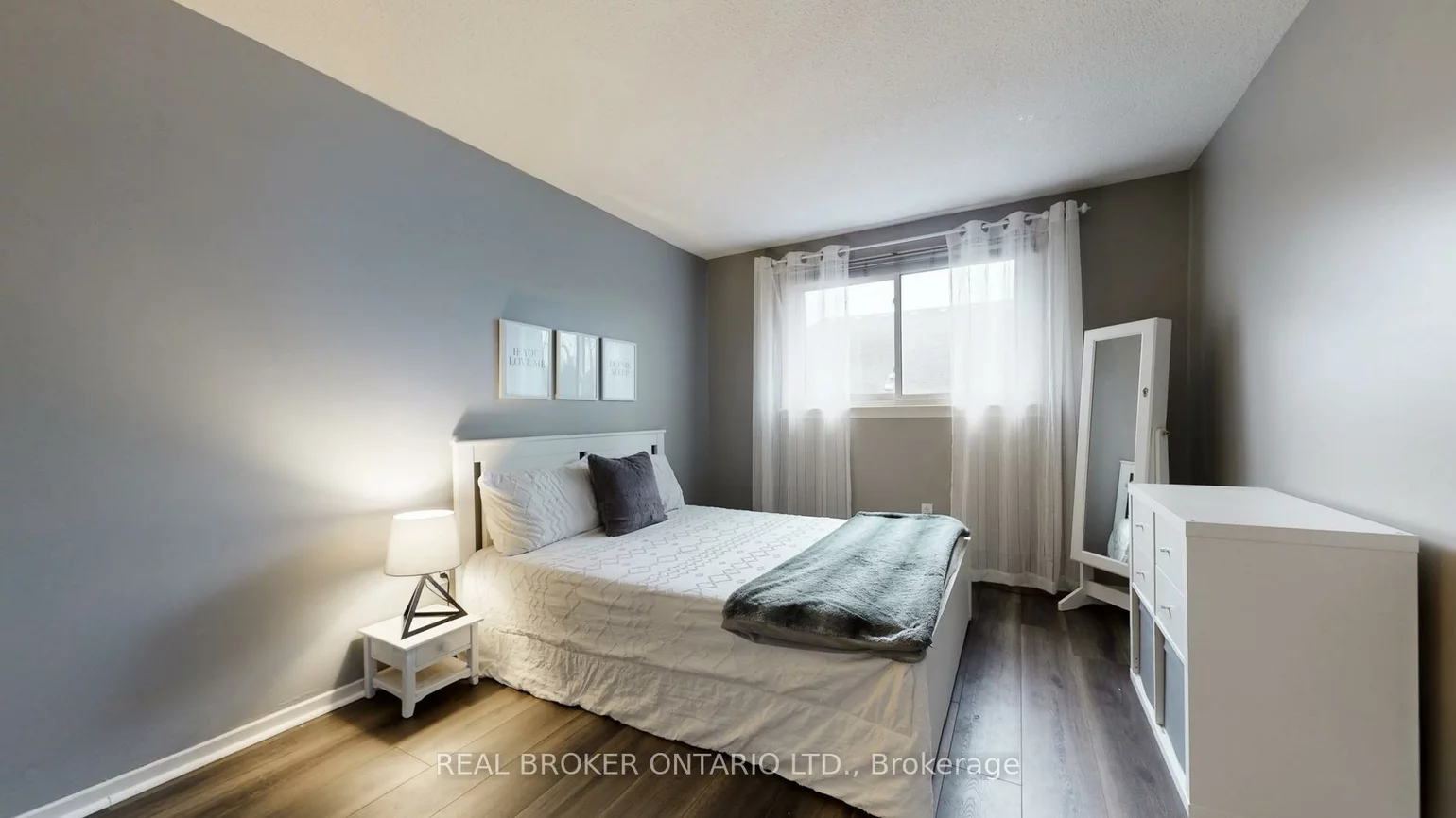 12, Woodglen, Unionville, Markham