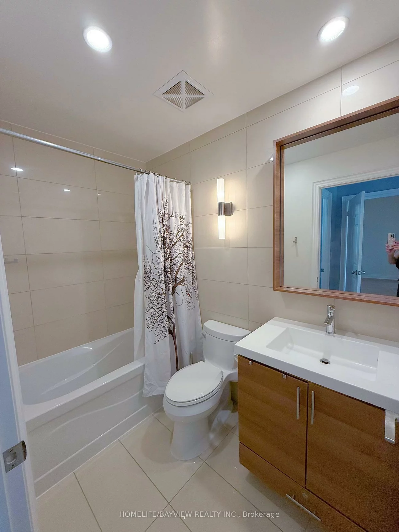 23, Cox, Unionville, Markham