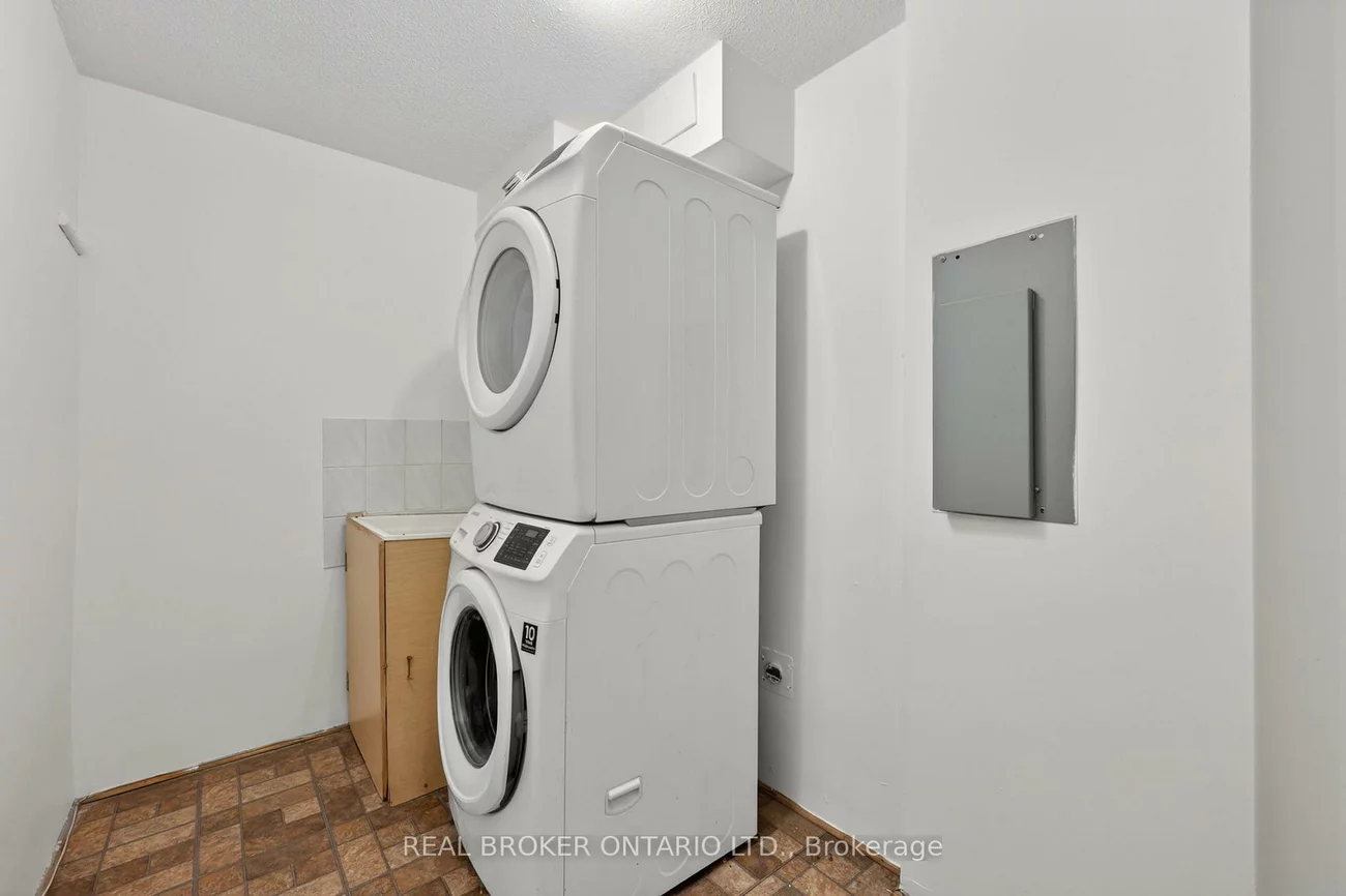 80, Inverlochy, Royal Orchard, Markham