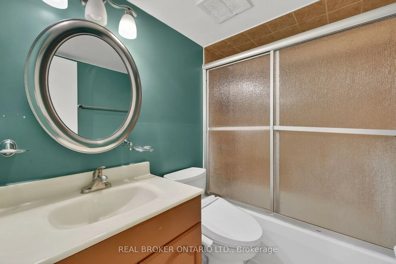 80, Inverlochy, Royal Orchard, Markham