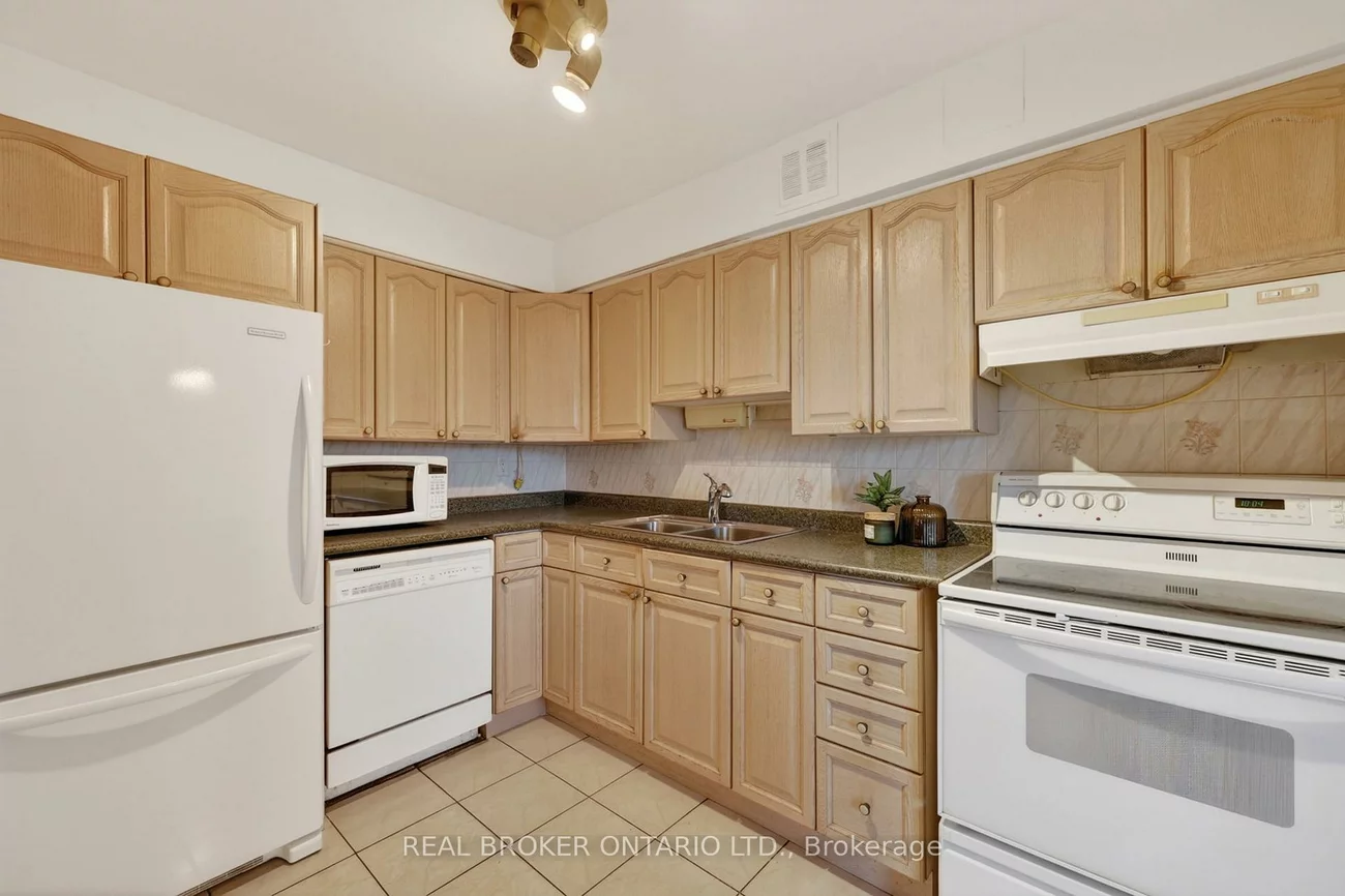 80, Inverlochy, Royal Orchard, Markham