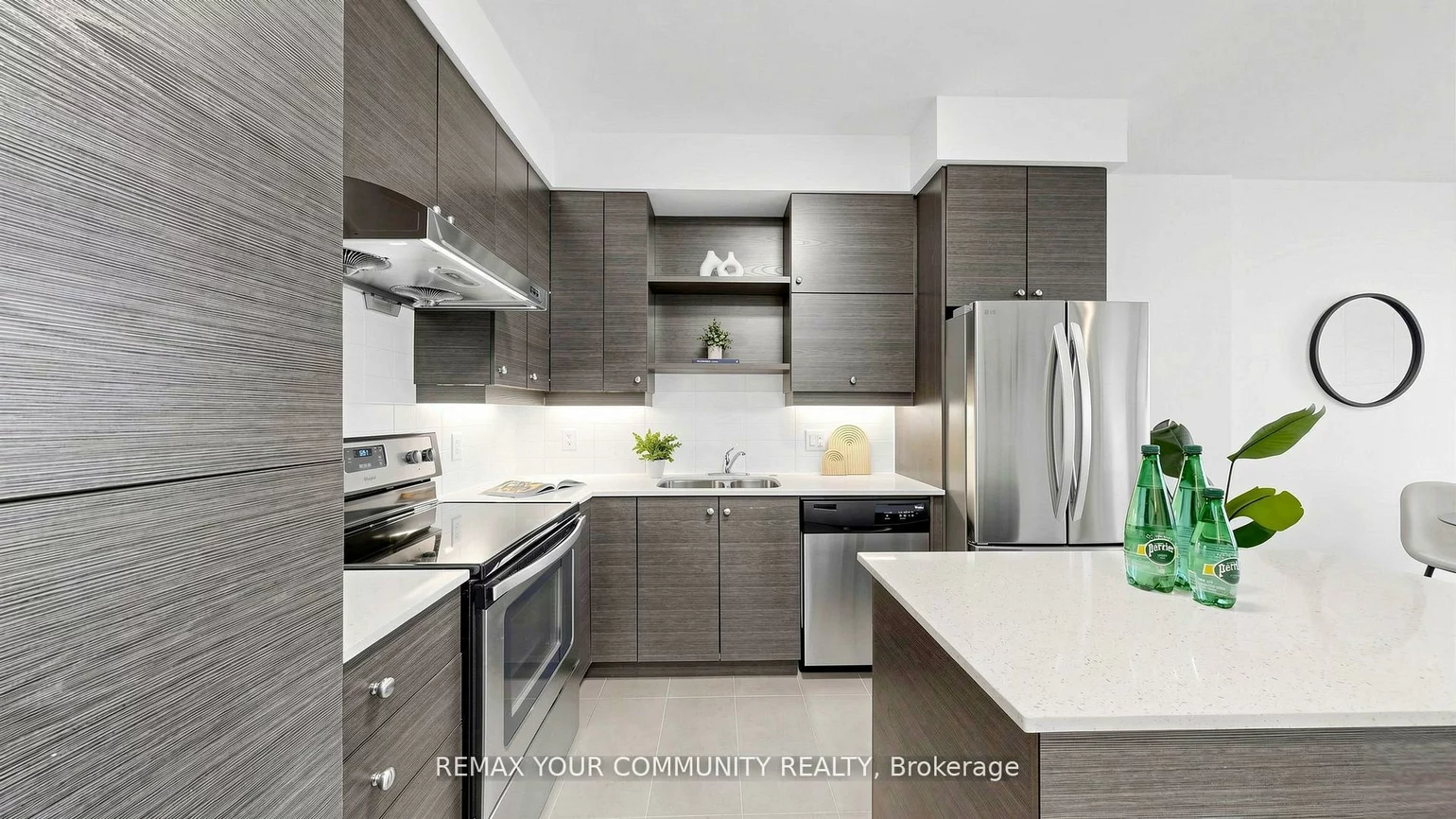 325, South Park, Commerce Valley, Markham