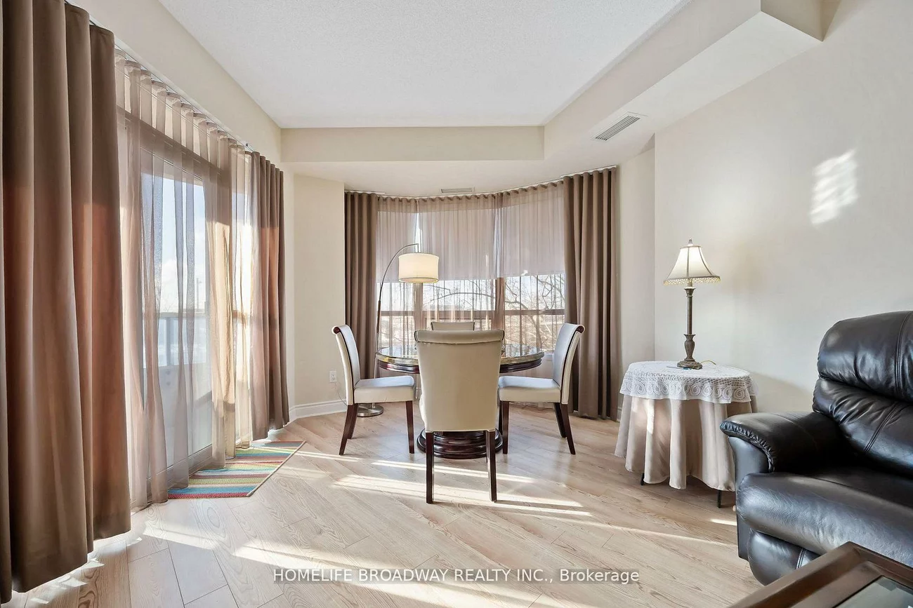 23, Cox, Unionville, Markham