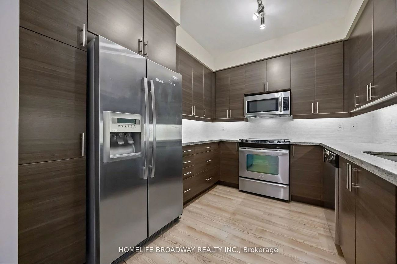 23, Cox, Unionville, Markham