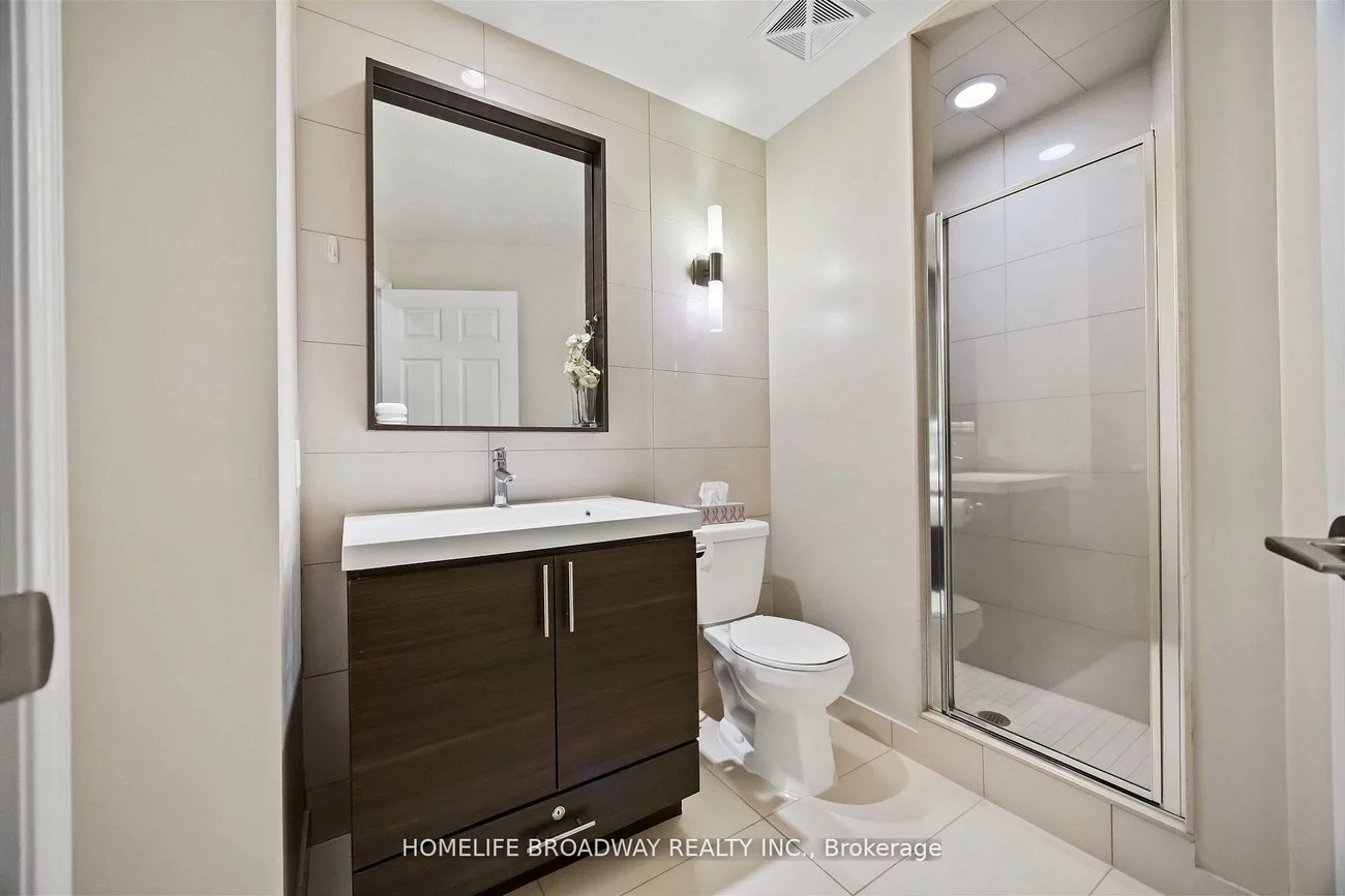 23, Cox, Unionville, Markham