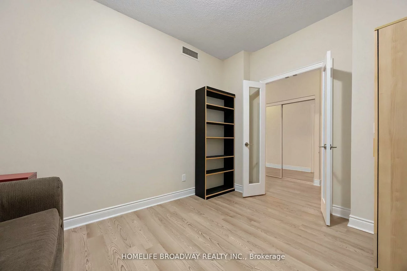 23, Cox, Unionville, Markham