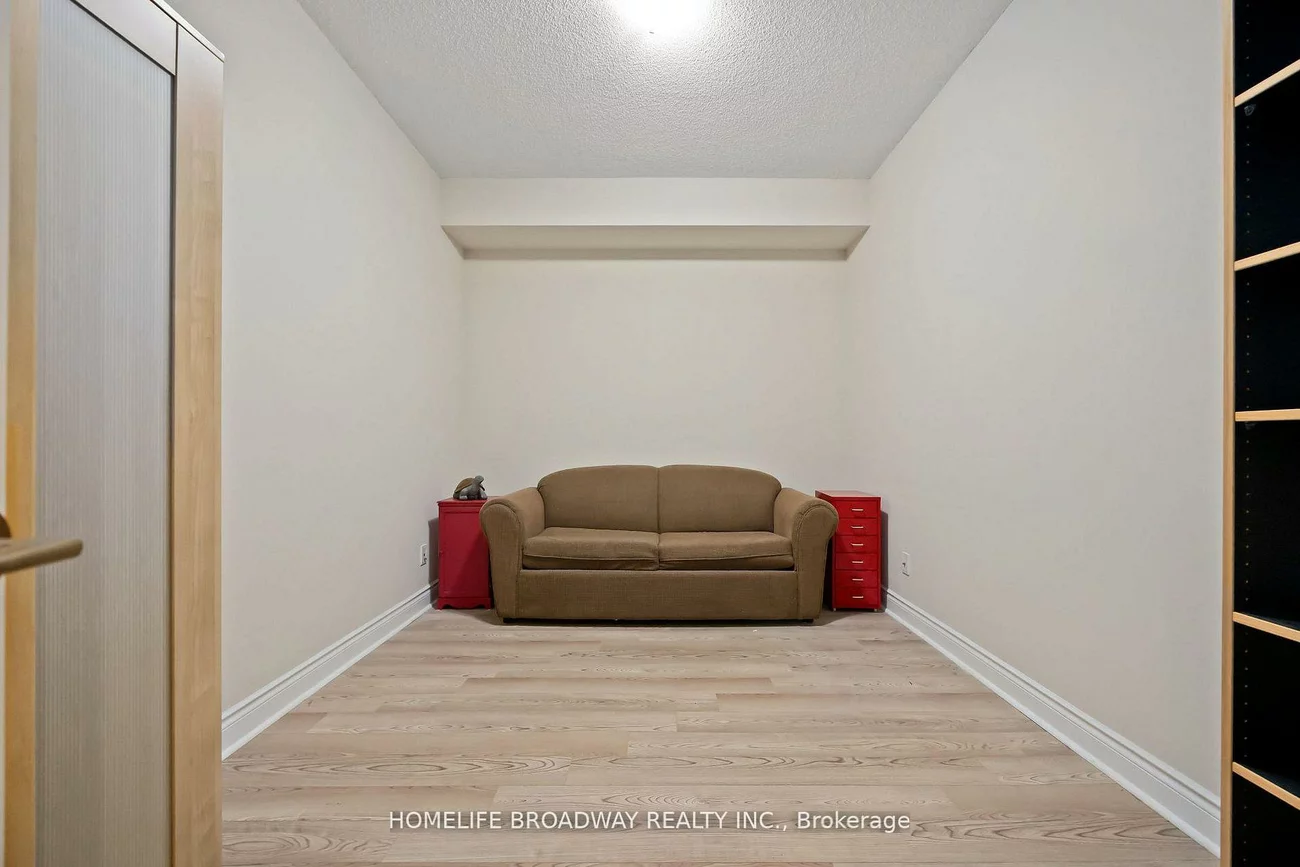 23, Cox, Unionville, Markham