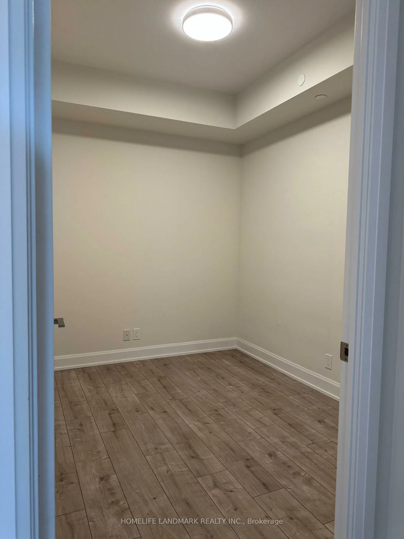 38, Water Walk, Unionville, Markham
