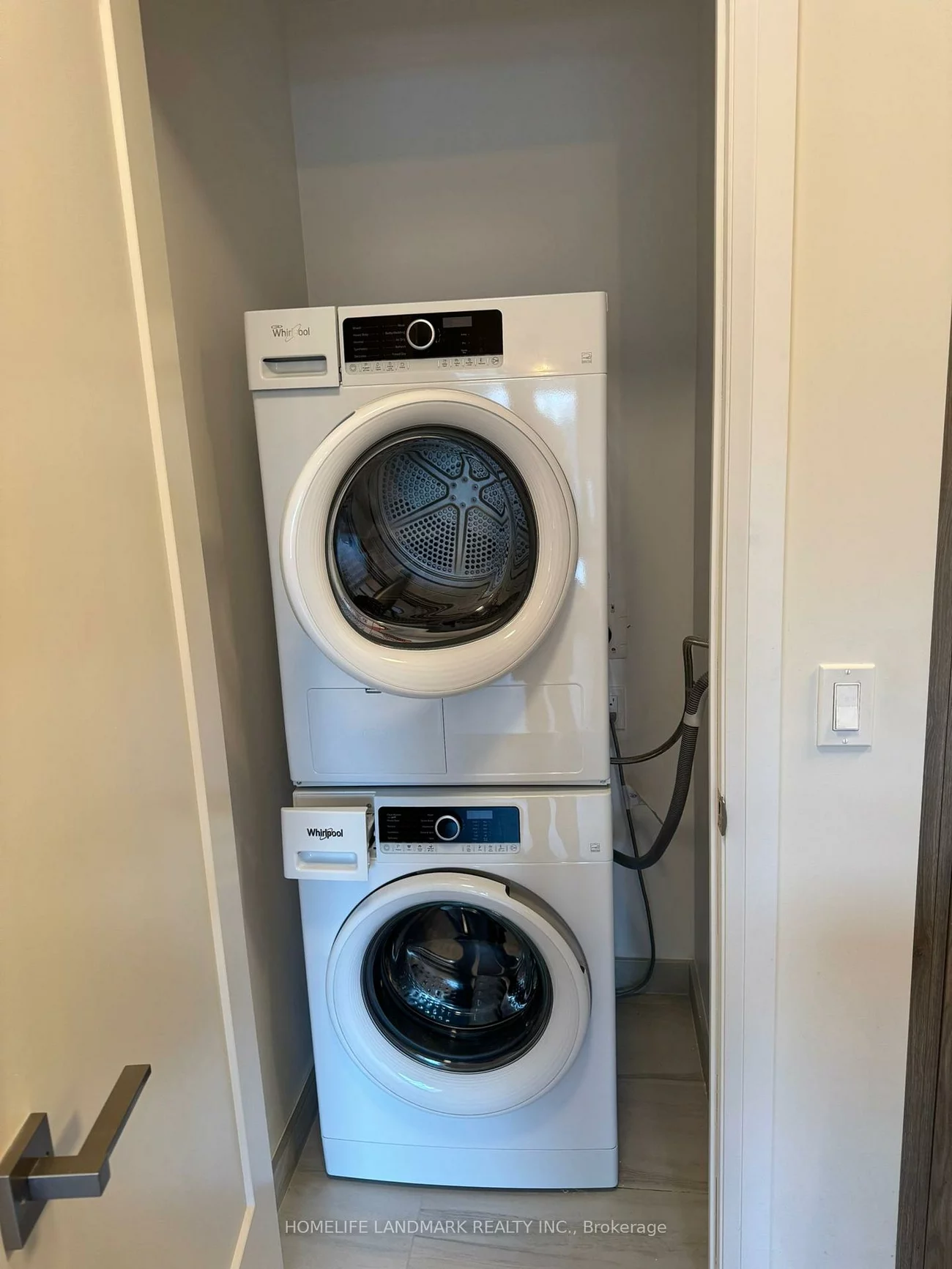 38, Water Walk, Unionville, Markham