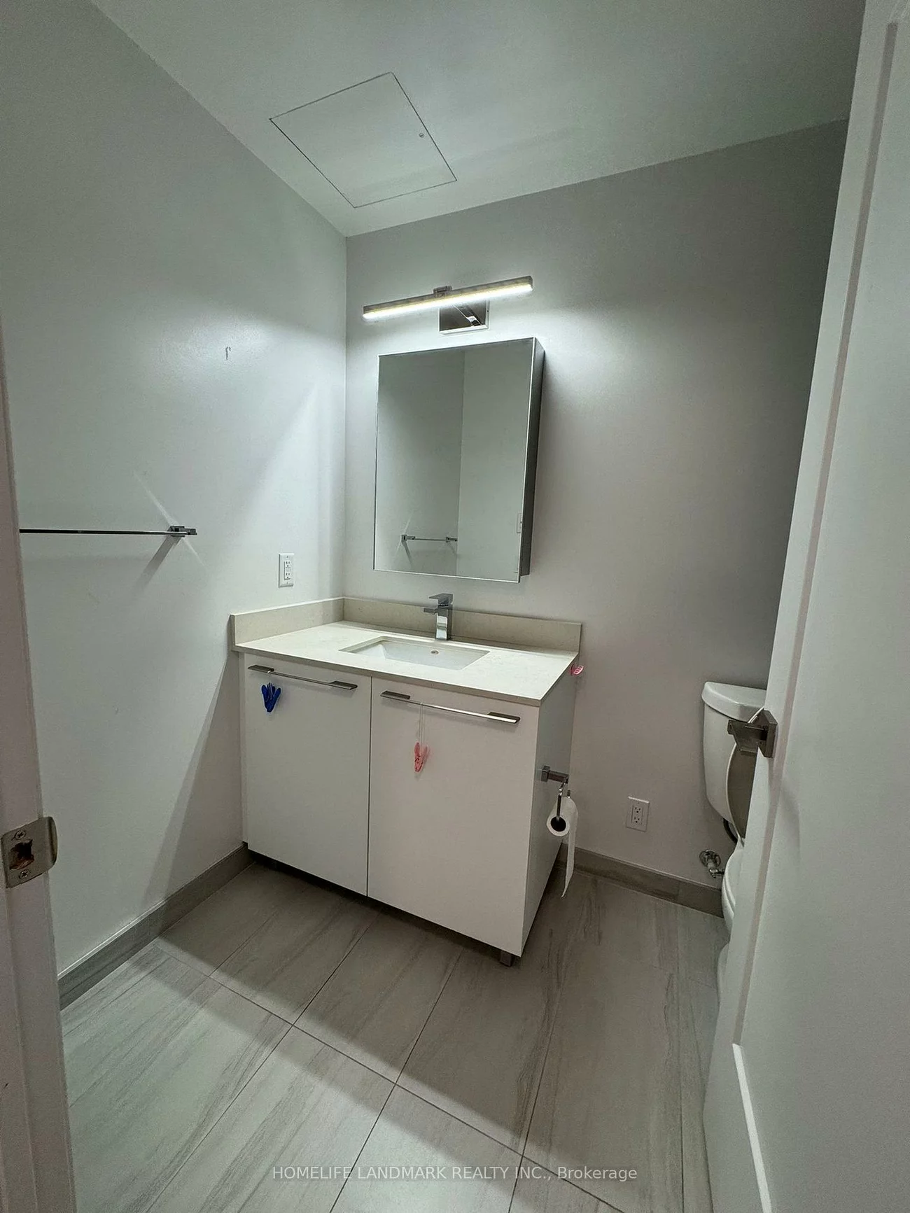 38, Water Walk, Unionville, Markham