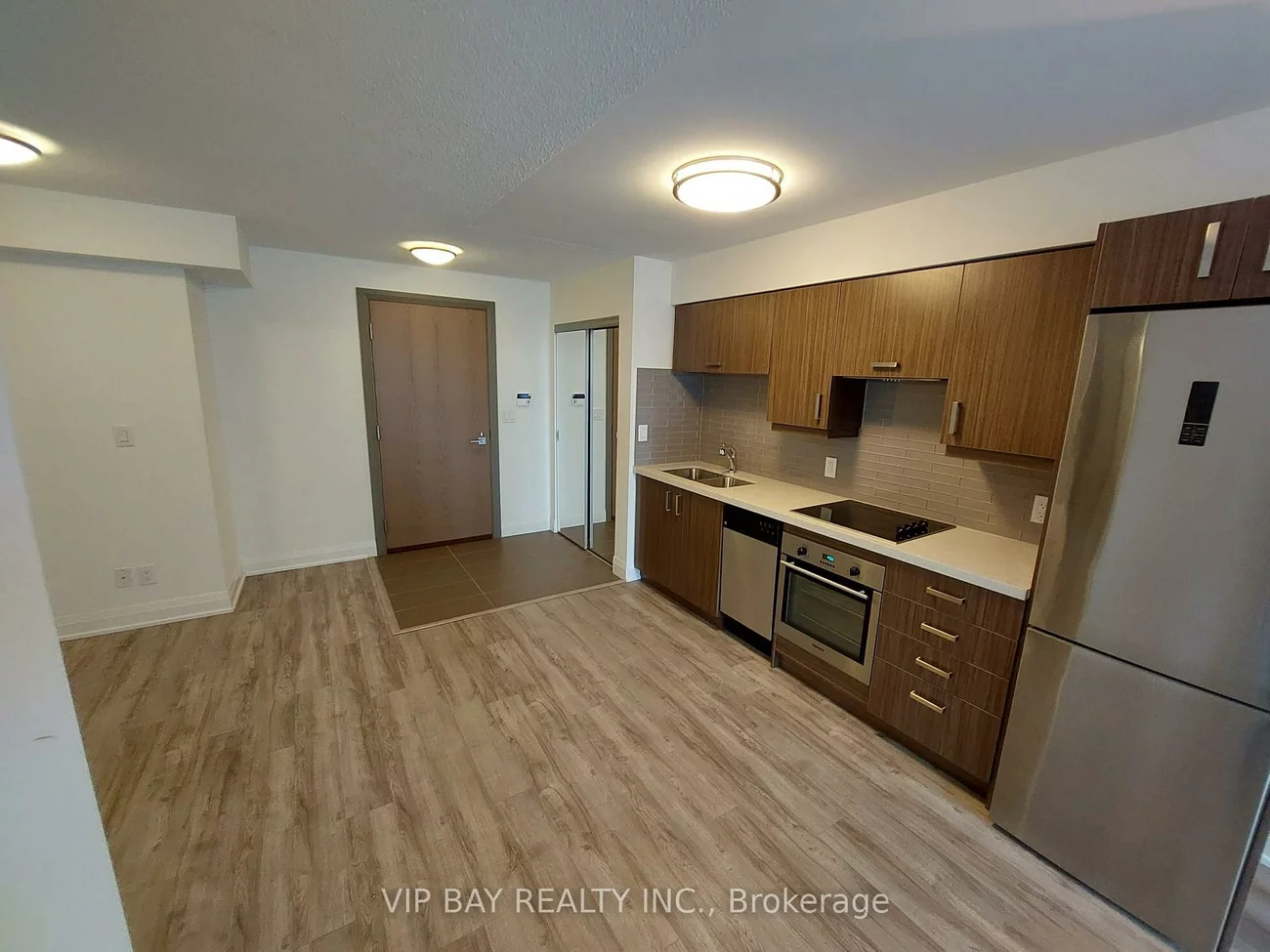 18, Uptown, Unionville, Markham