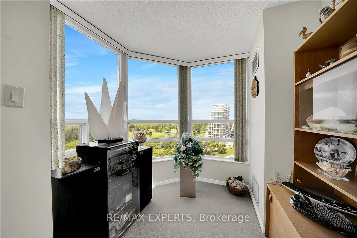 7805, Bayview, Aileen-Willowbrook, Markham