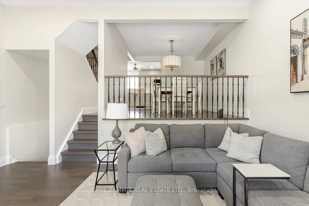141, Clark, Thornhill, Markham