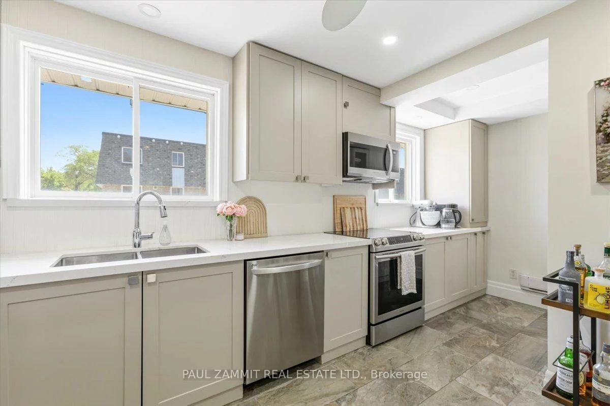 141, Clark, Thornhill, Markham