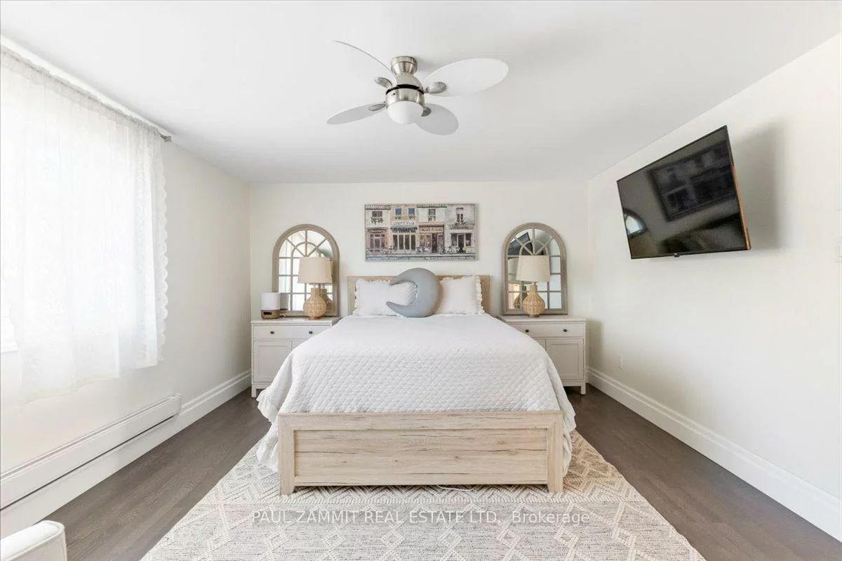 141, Clark, Thornhill, Markham