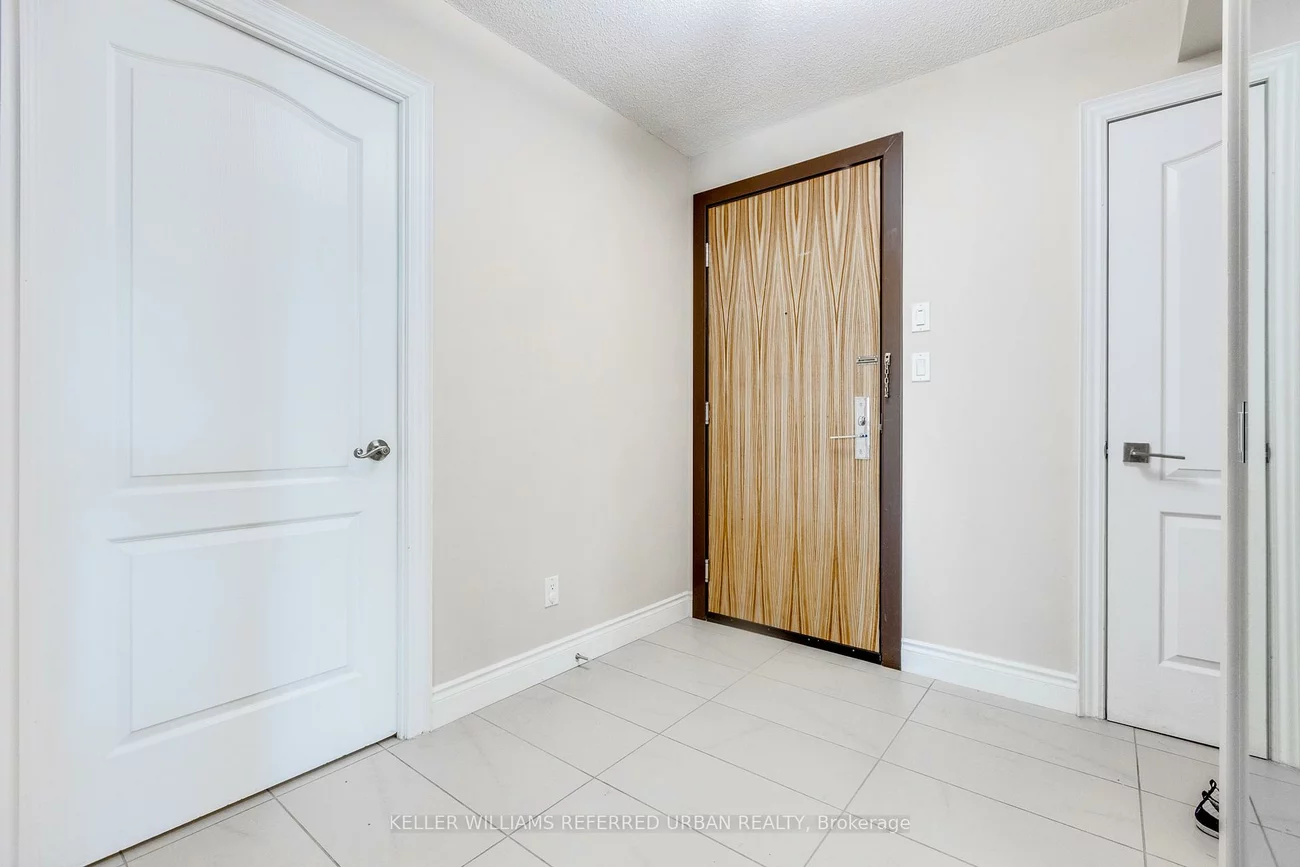 60, South Town Centre, Unionville, Markham