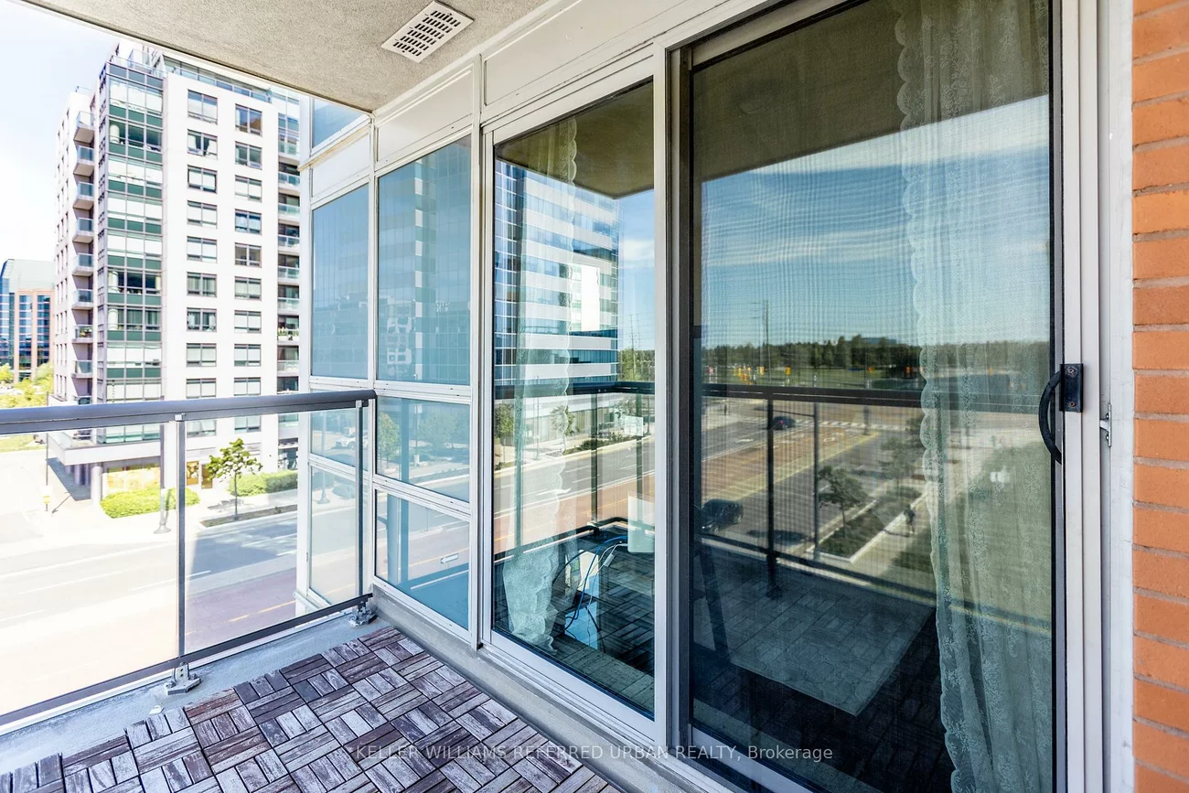 60, South Town Centre, Unionville, Markham