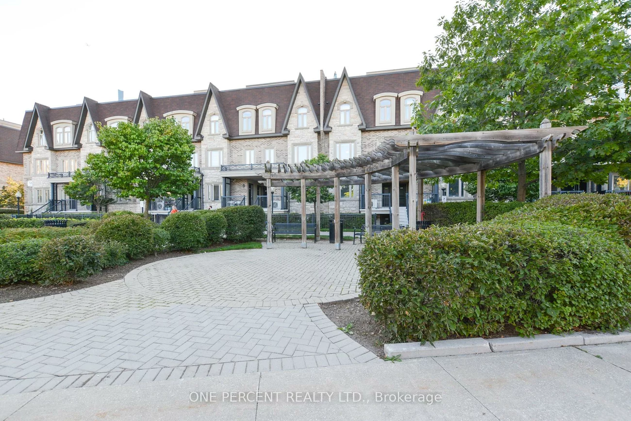320, John, Aileen-Willowbrook, Markham